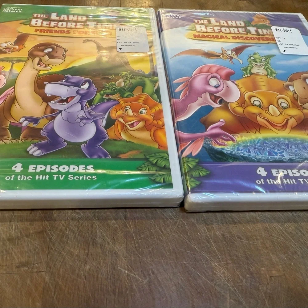 The Land Before Time DVD Set (Green & Purple)